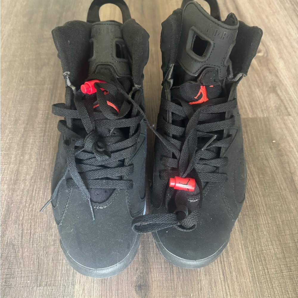 Jordan Retro 6 Black and Red Men's Sneakers